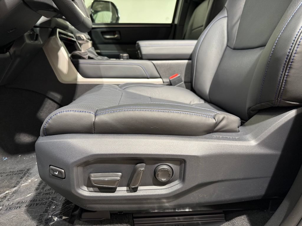 2026 Toyota Tundra Platinum - Photo 13