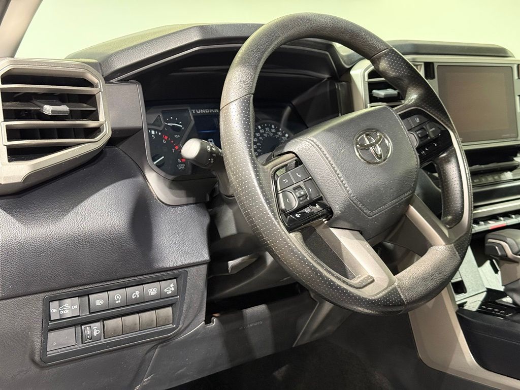 2024 Toyota Tundra SR5 - Photo 16