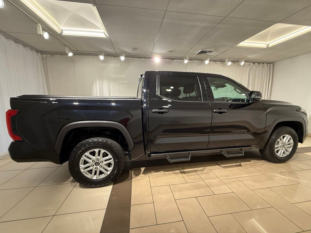 2024 Toyota Tundra SR5 - Photo 6
