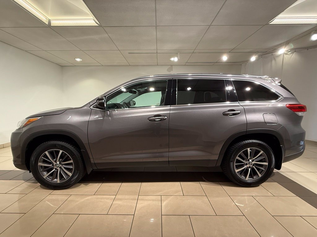 Used 2019 Toyota Highlander XLE SUV