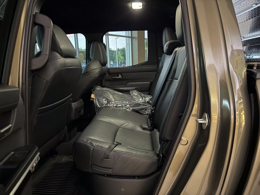 2026 Toyota Tacoma TRD Sport - Photo 13