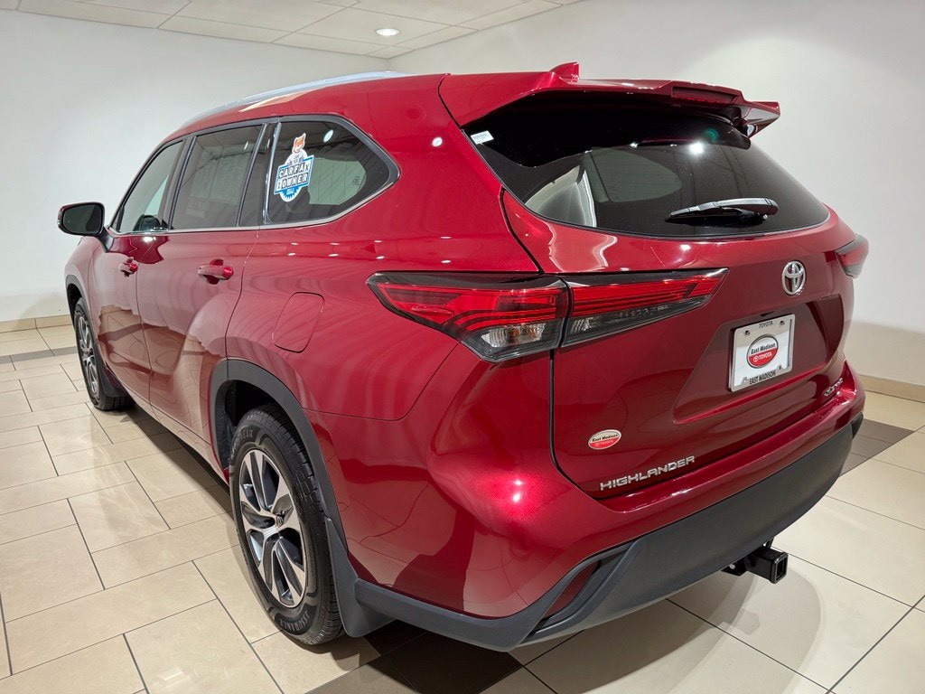 Used 2022 Toyota Highlander XLE SUV