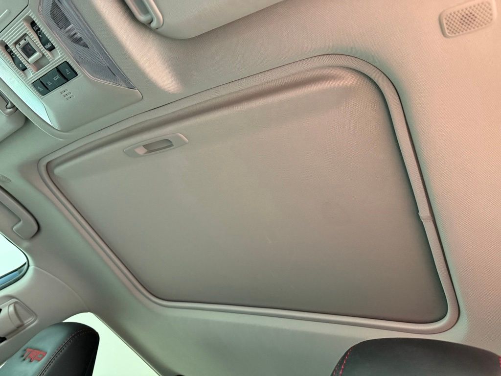 2023 Toyota RAV4 TRD Off-Road - Photo 19