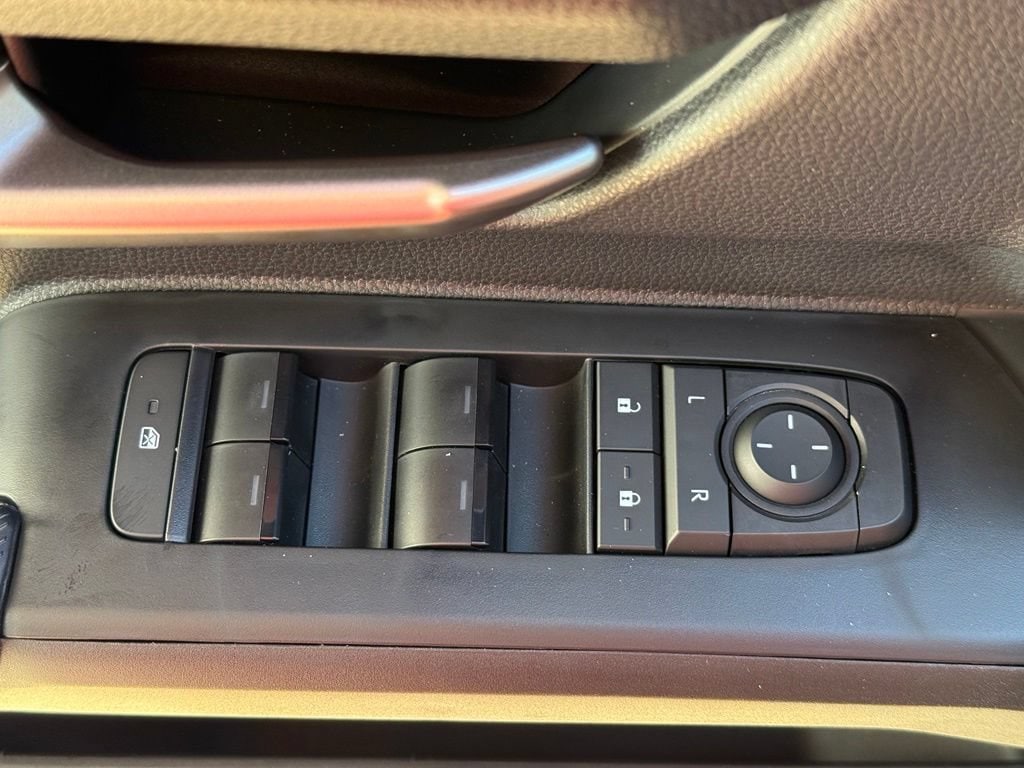 2026 Toyota Tacoma TRD Sport - Photo 17