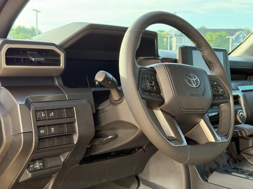 2026 Toyota Tacoma TRD Sport - Photo 18