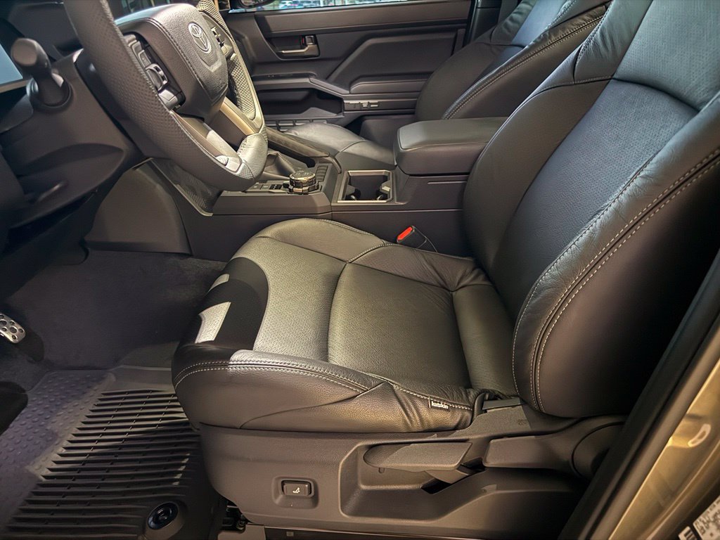 2026 Toyota Tacoma TRD Sport - Photo 11