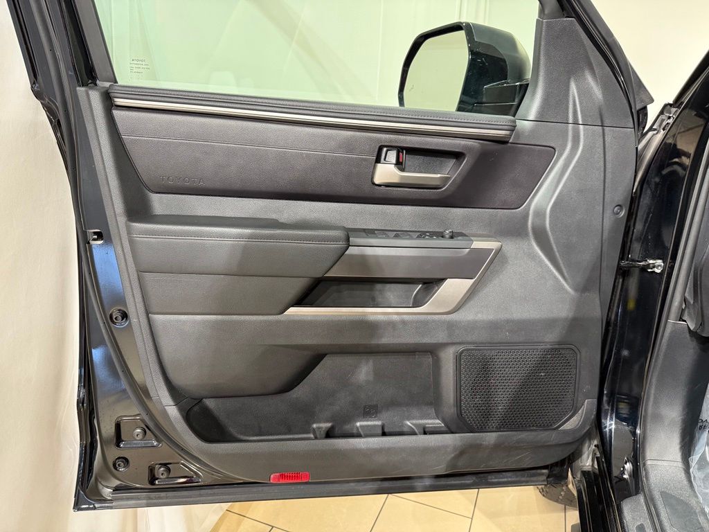 2024 Toyota Tundra SR5 - Photo 14