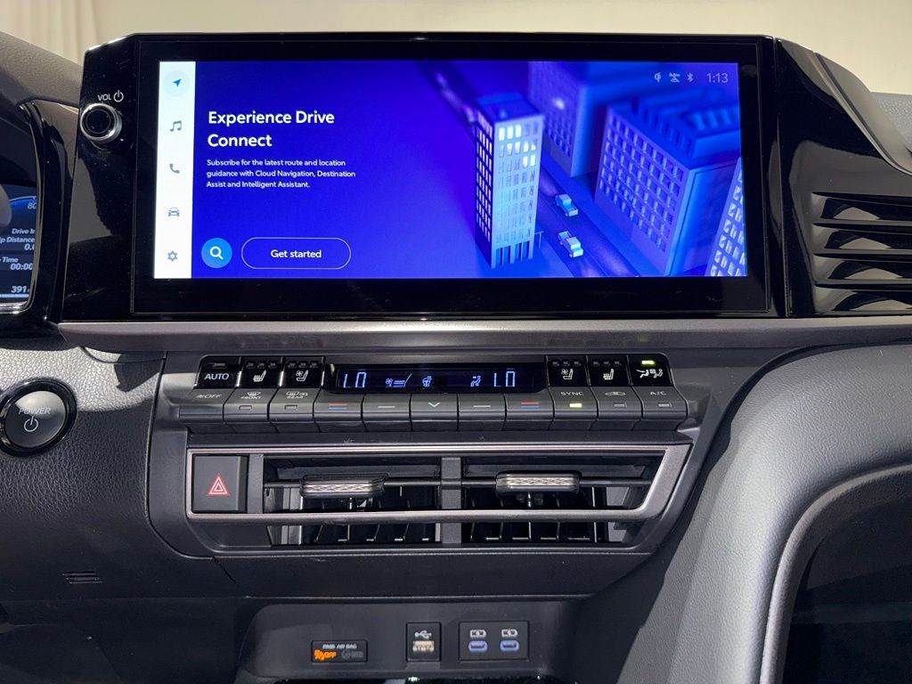 2026 Toyota Camry XSE - Photo 26