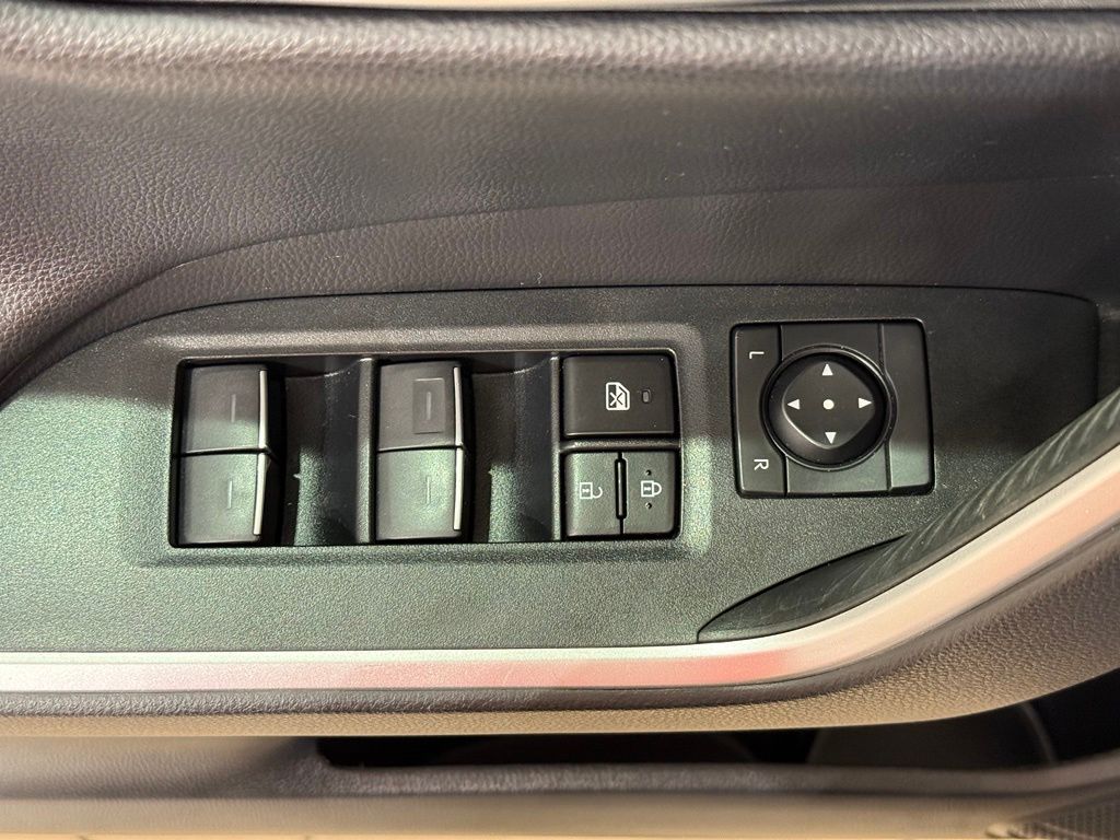2023 Toyota RAV4 TRD Off-Road - Photo 16