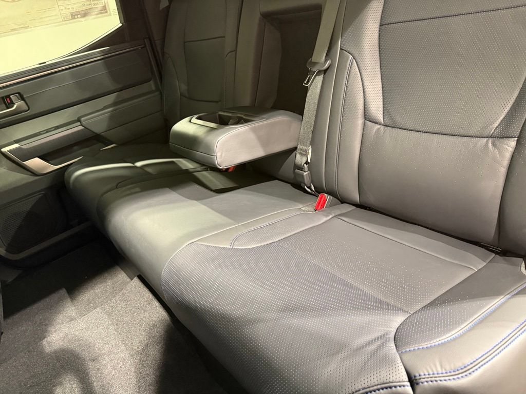 2026 Toyota Tundra Platinum - Photo 20
