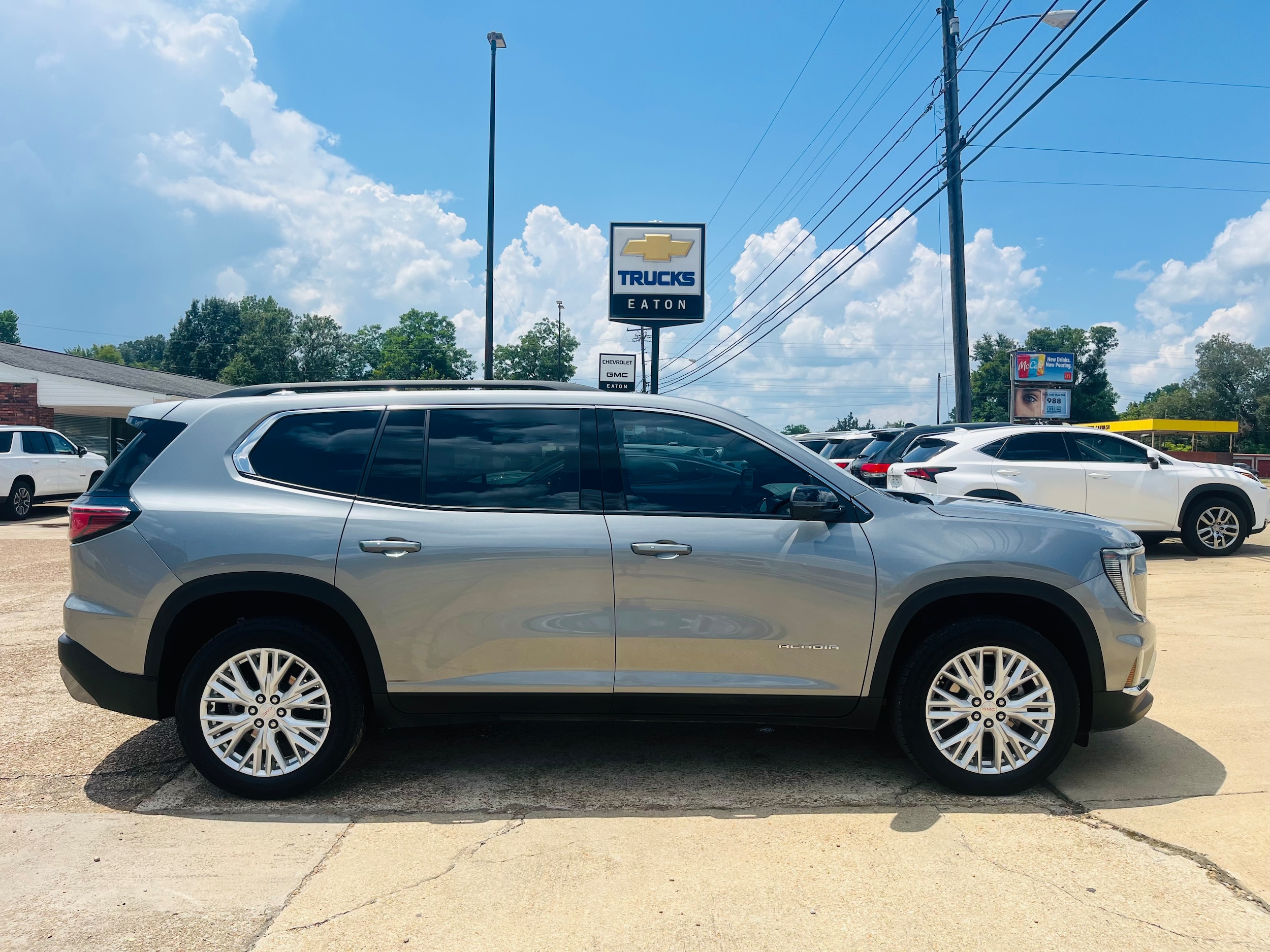 2024 GMC Acadia