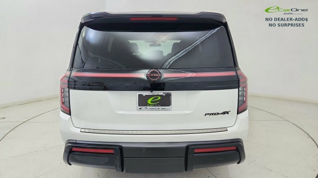 2026 Nissan Armada PRO-4X - Photo 5