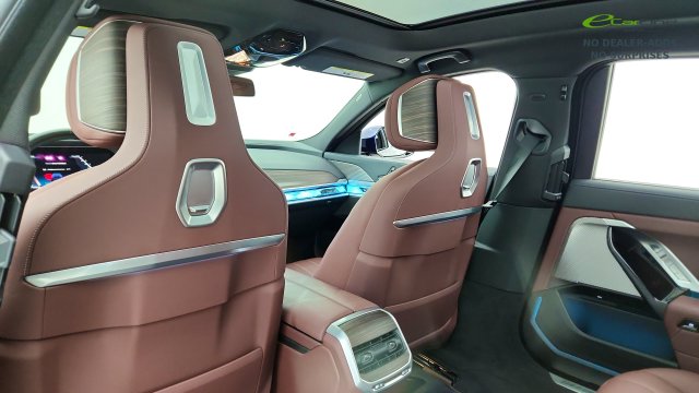 2023 BMW 7 Series 760i - Photo 29