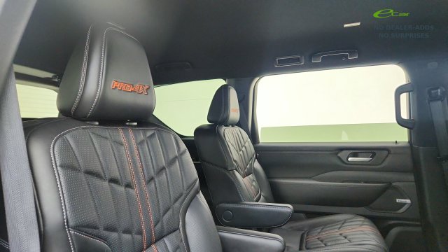 2026 Nissan Armada PRO-4X - Photo 25
