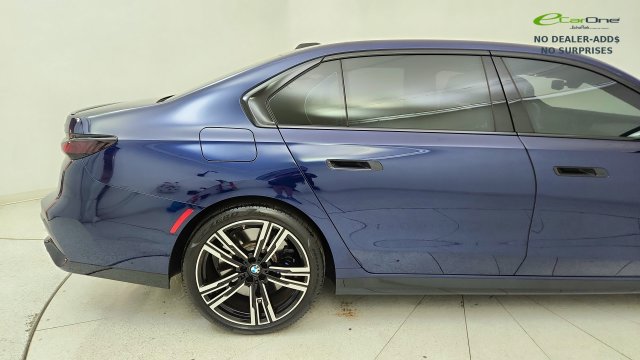 2023 BMW 7 Series 760i - Photo 12