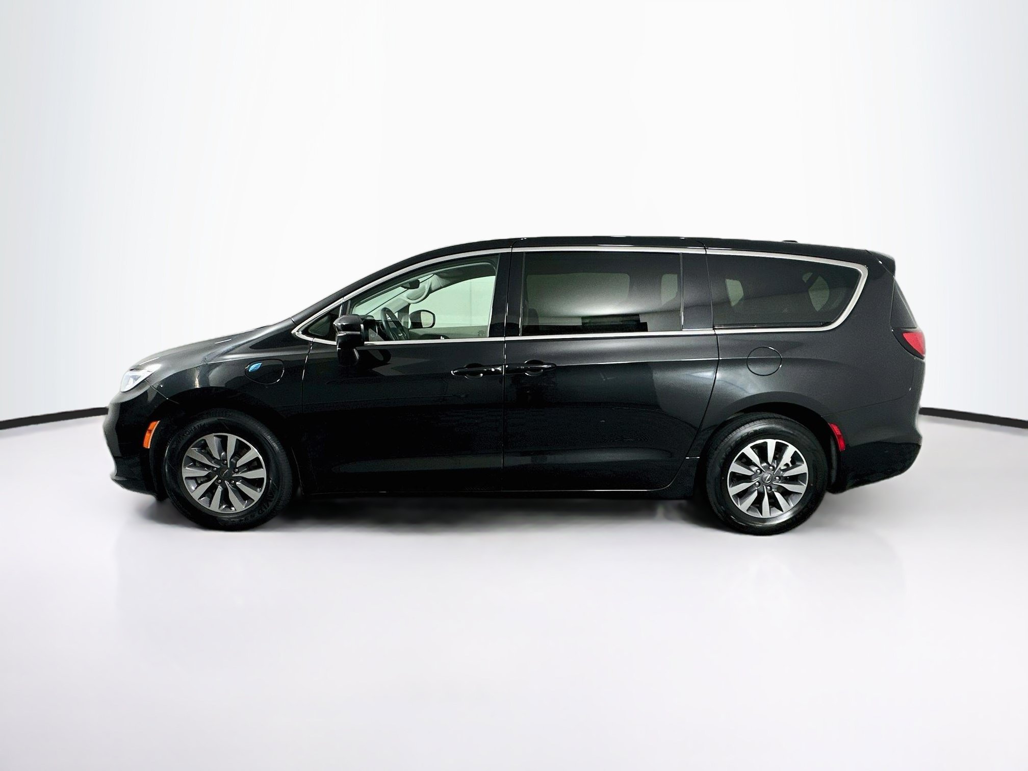 Used 2023 Chrysler Pacifica Hybrid Touring L Hybrid Touring L FWD
