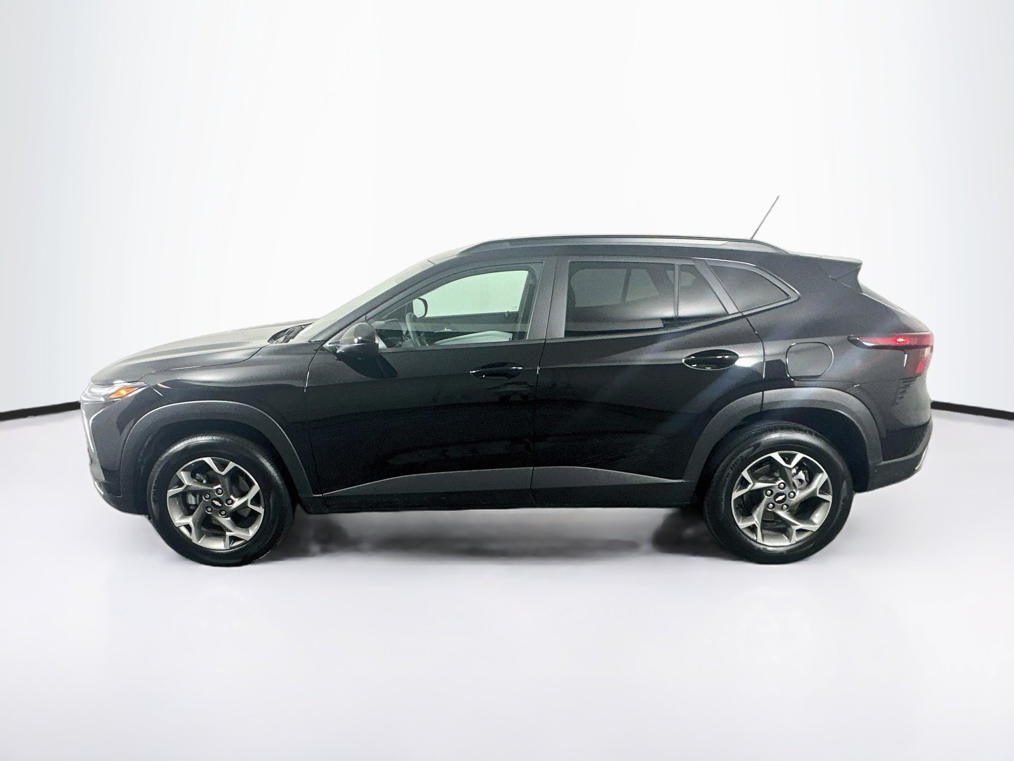 Used 2026 Chevrolet Trax LT FWD LT