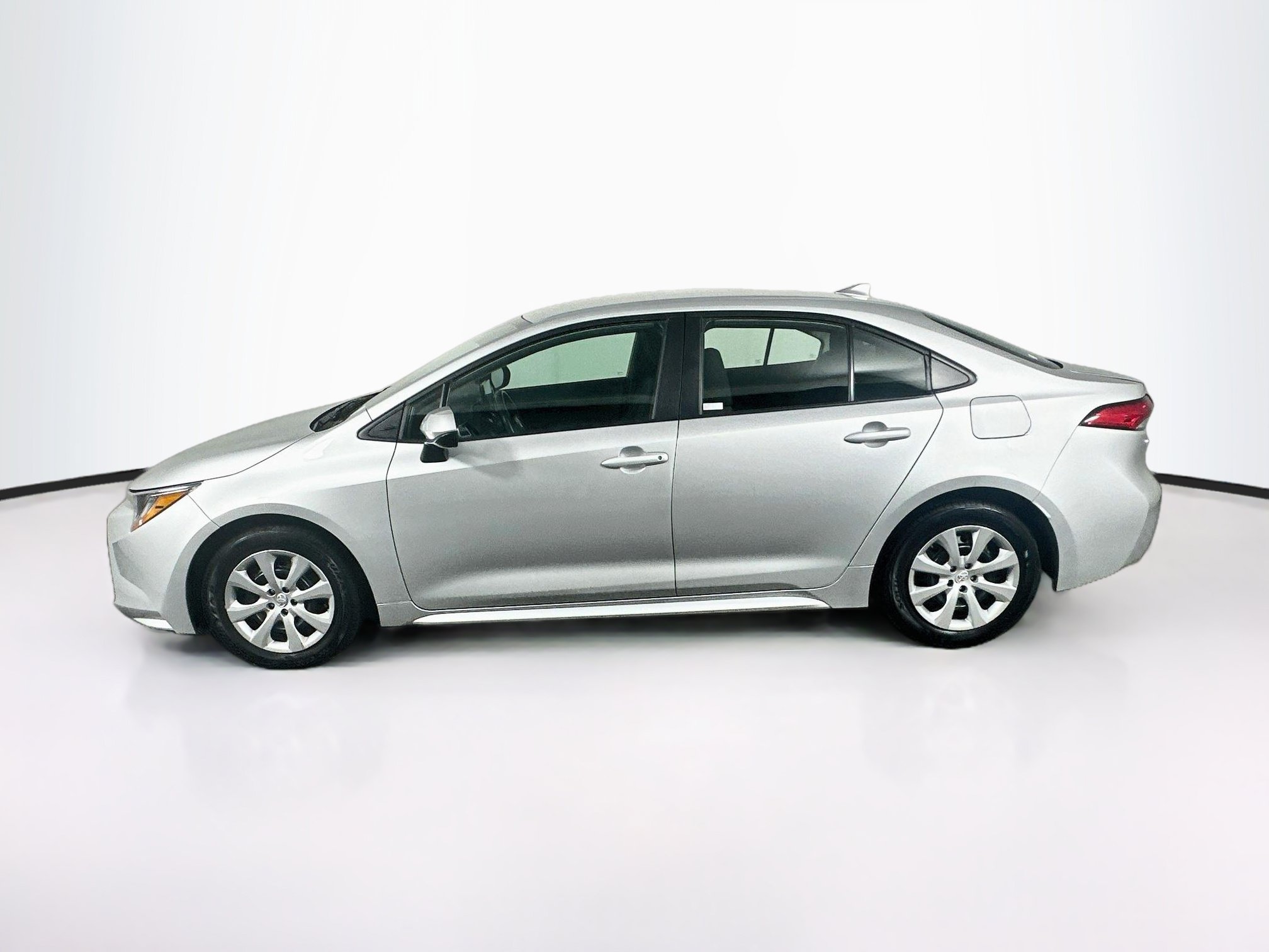 Used 2025 Toyota Corolla LE LE CVT