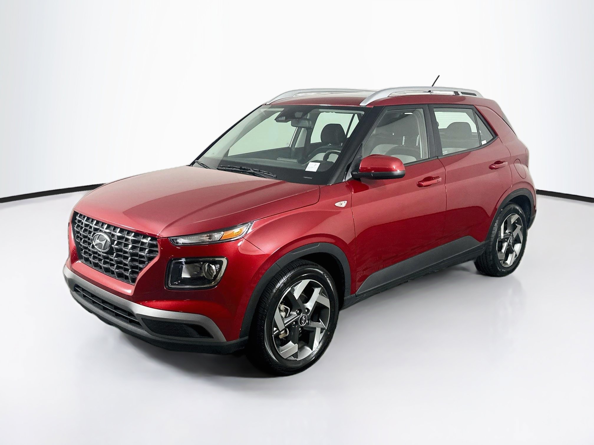 Used 2025 Hyundai Venue SEL SEL IVT
