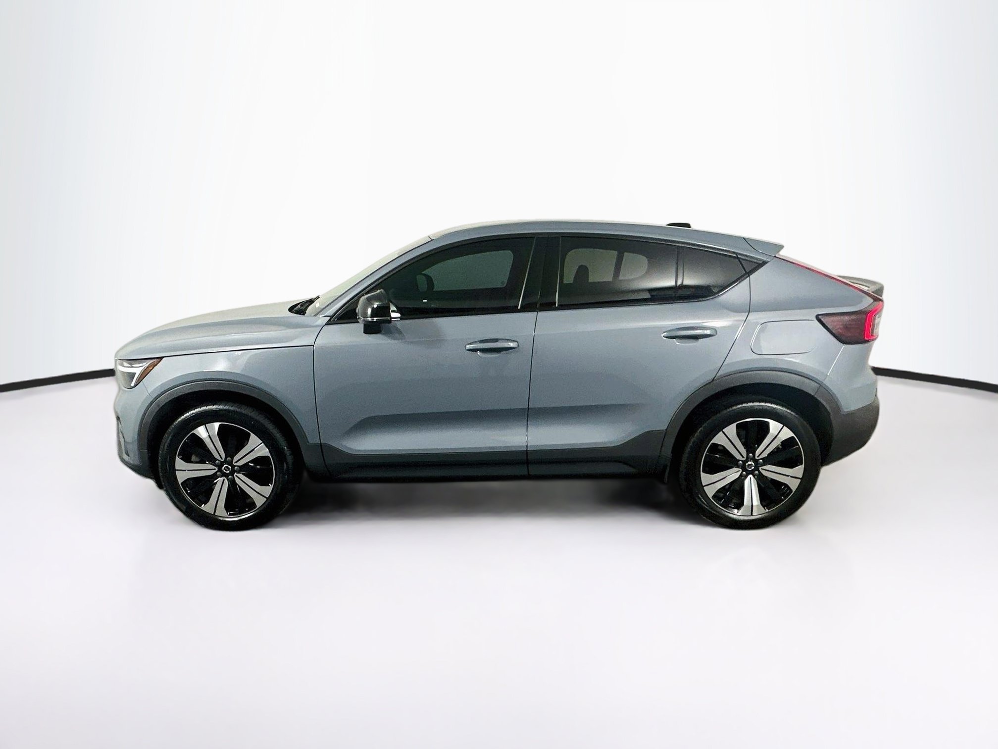 Used 2023 Volvo C40 Recharge Pure Electric Core Twin eAWD Core