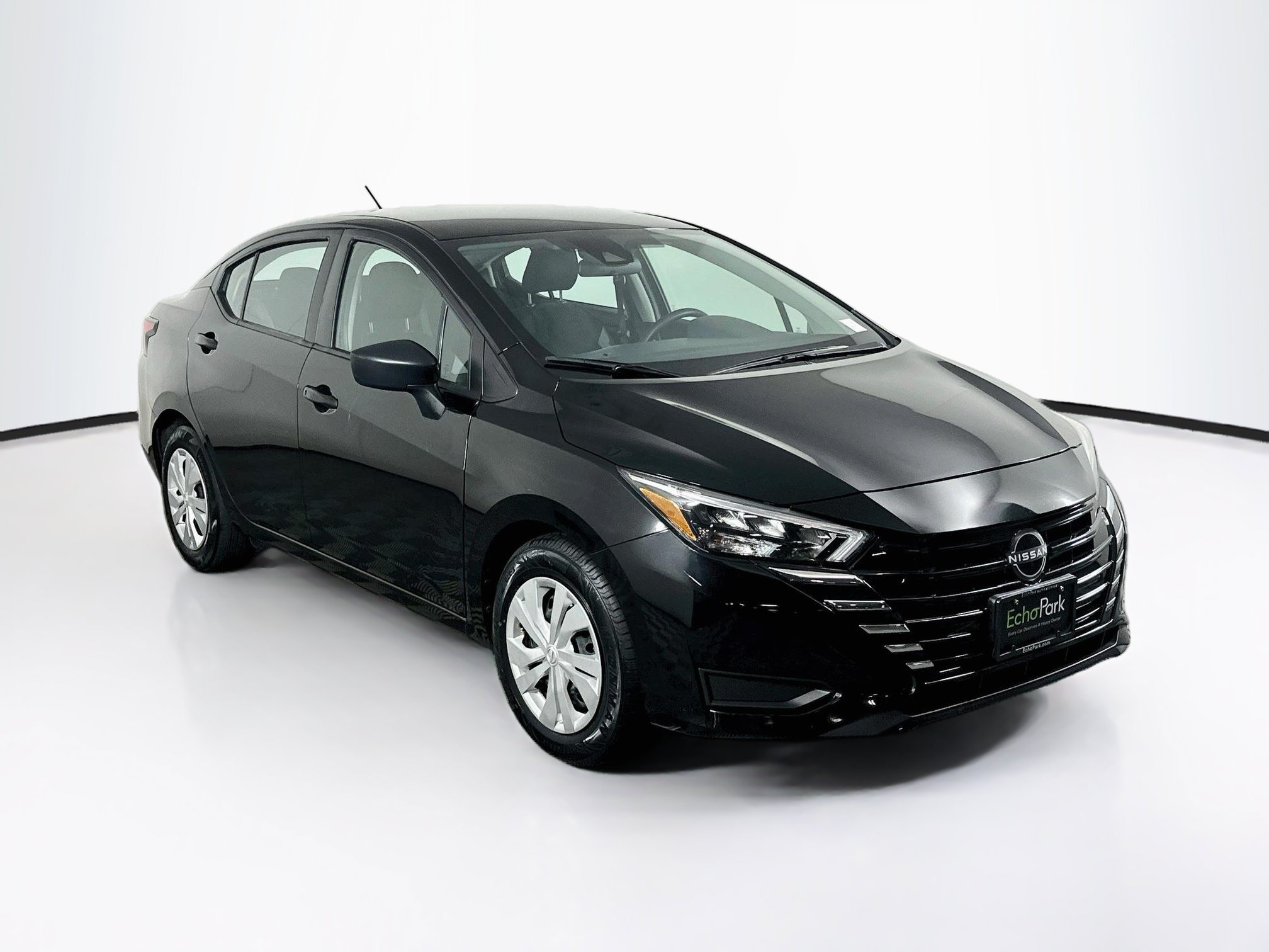 2025 Nissan Versa Sedan