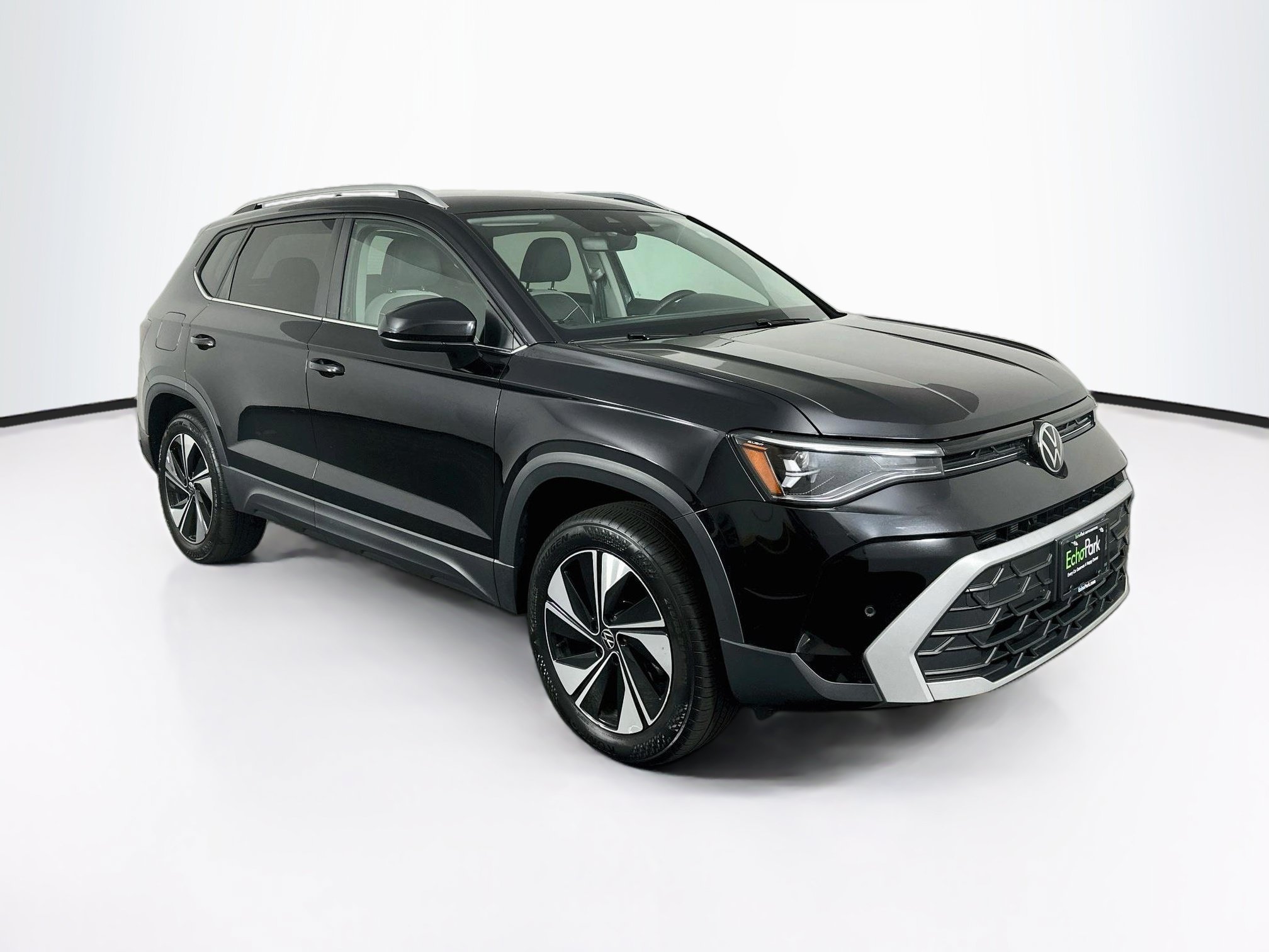 2025 Volkswagen Taos