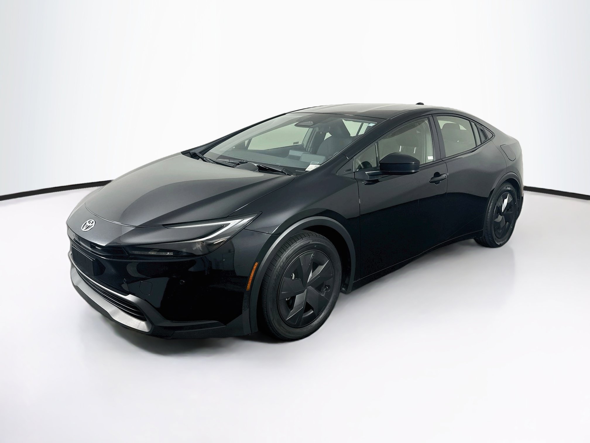 Used 2025 Toyota Prius LE LE