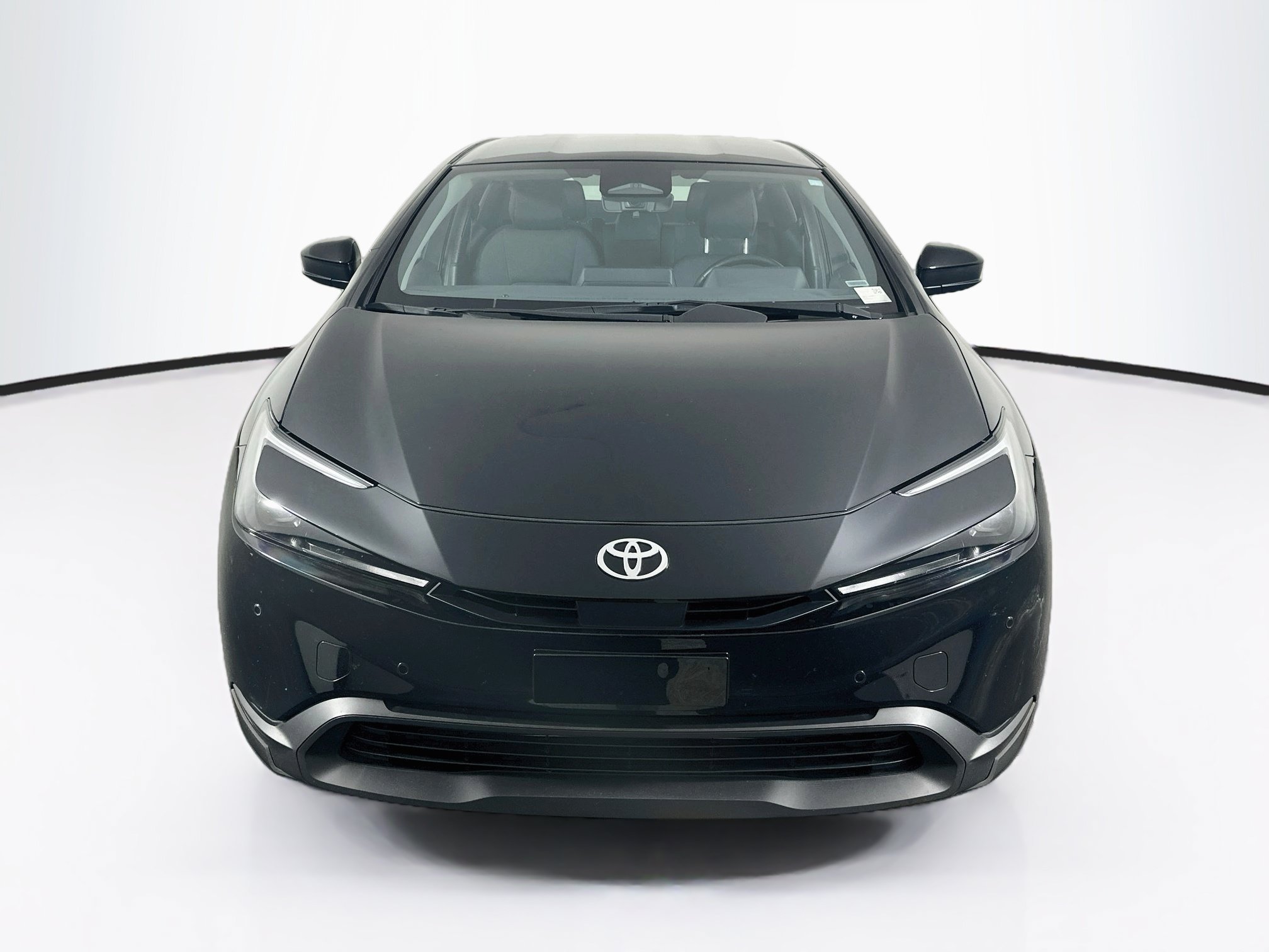 Used 2025 Toyota Prius LE LE