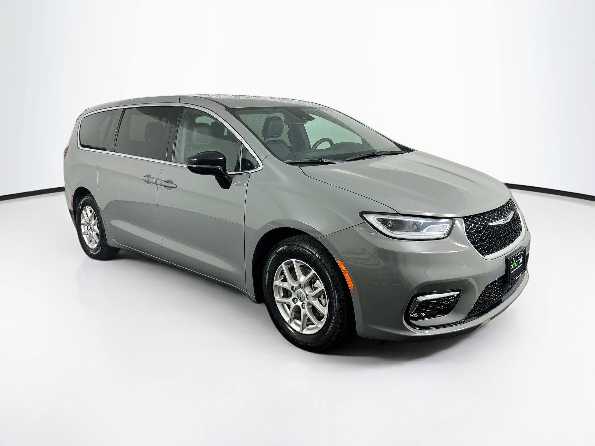  Chrysler Pacifica