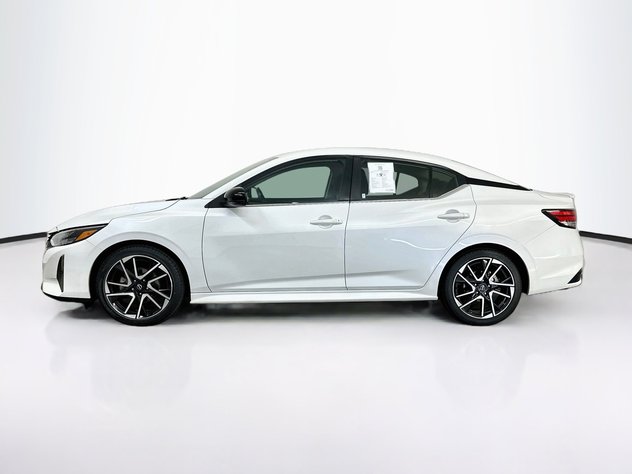 Used 2025 Nissan Sentra SR SR CVT