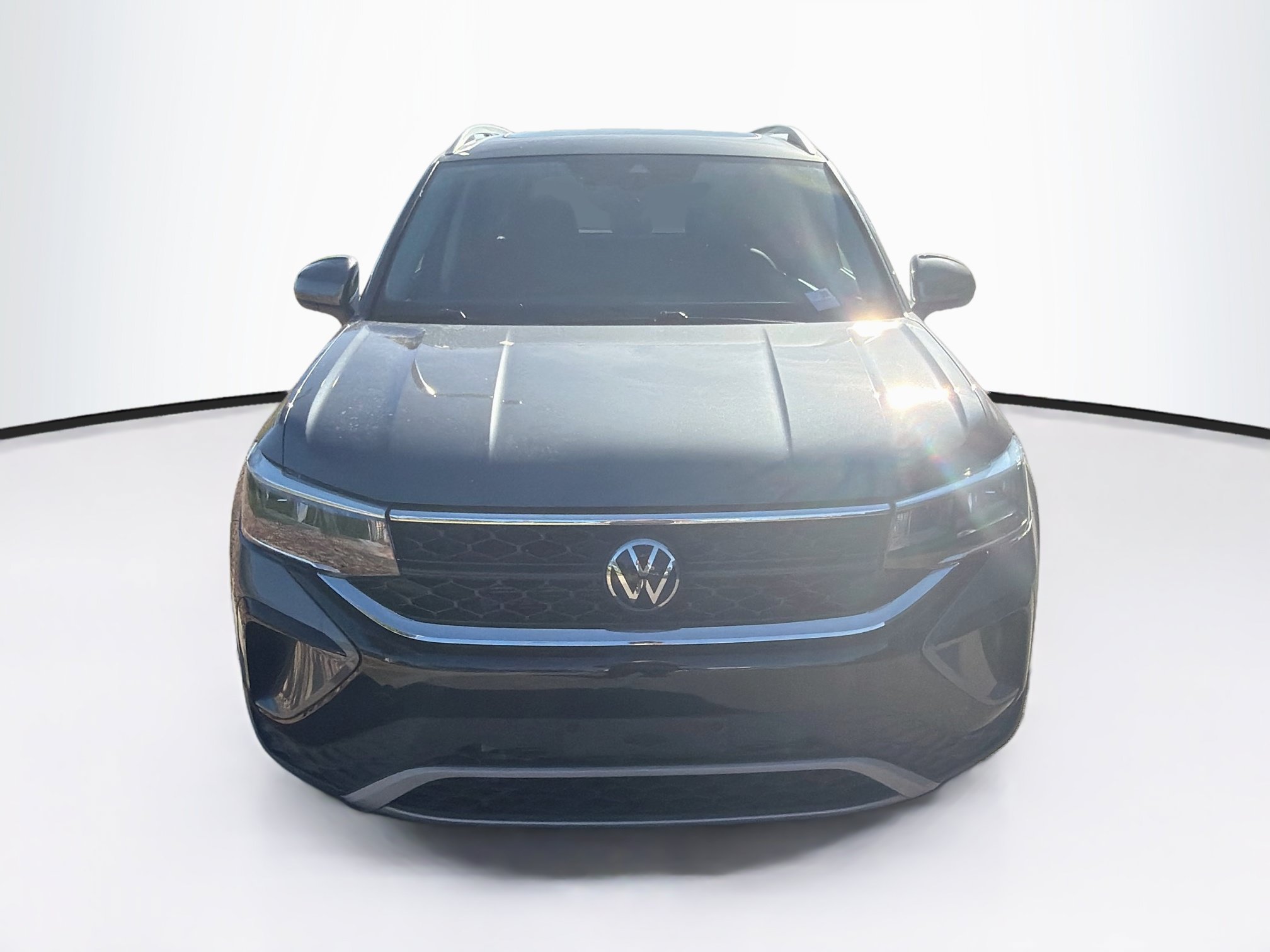 Used 2023 Volkswagen Taos SE SE 4MOTION *Ltd Avail*