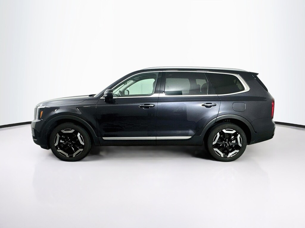 Used 2025 Kia Telluride S S FWD