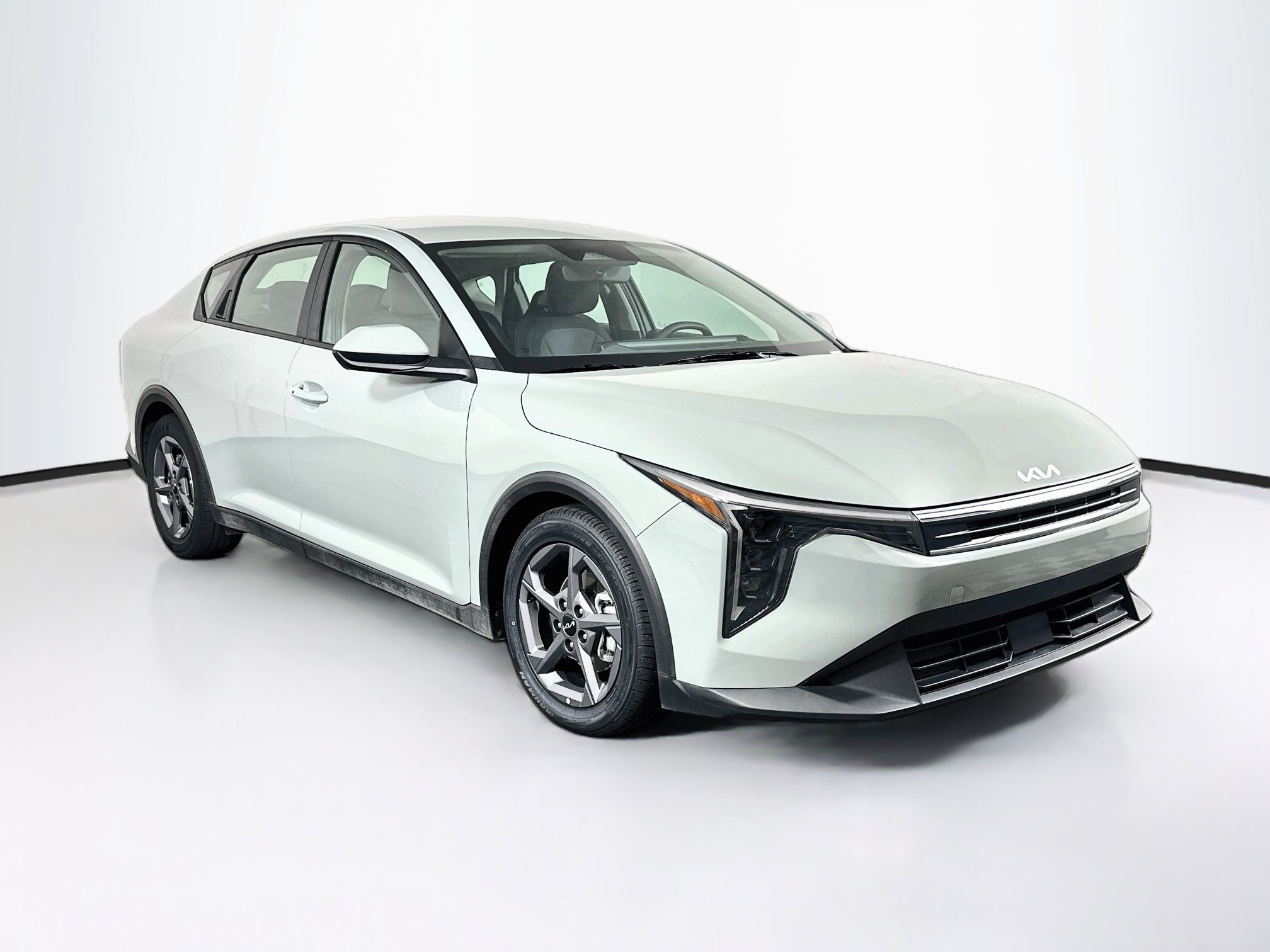  Kia K4
