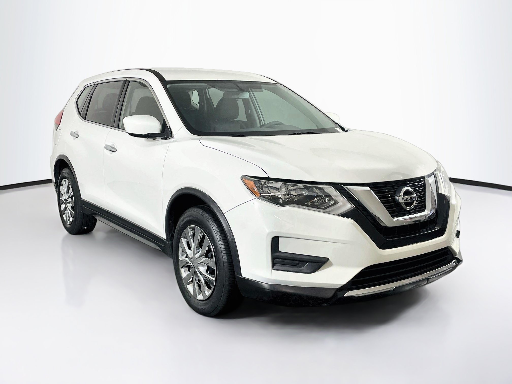  Nissan Rogue