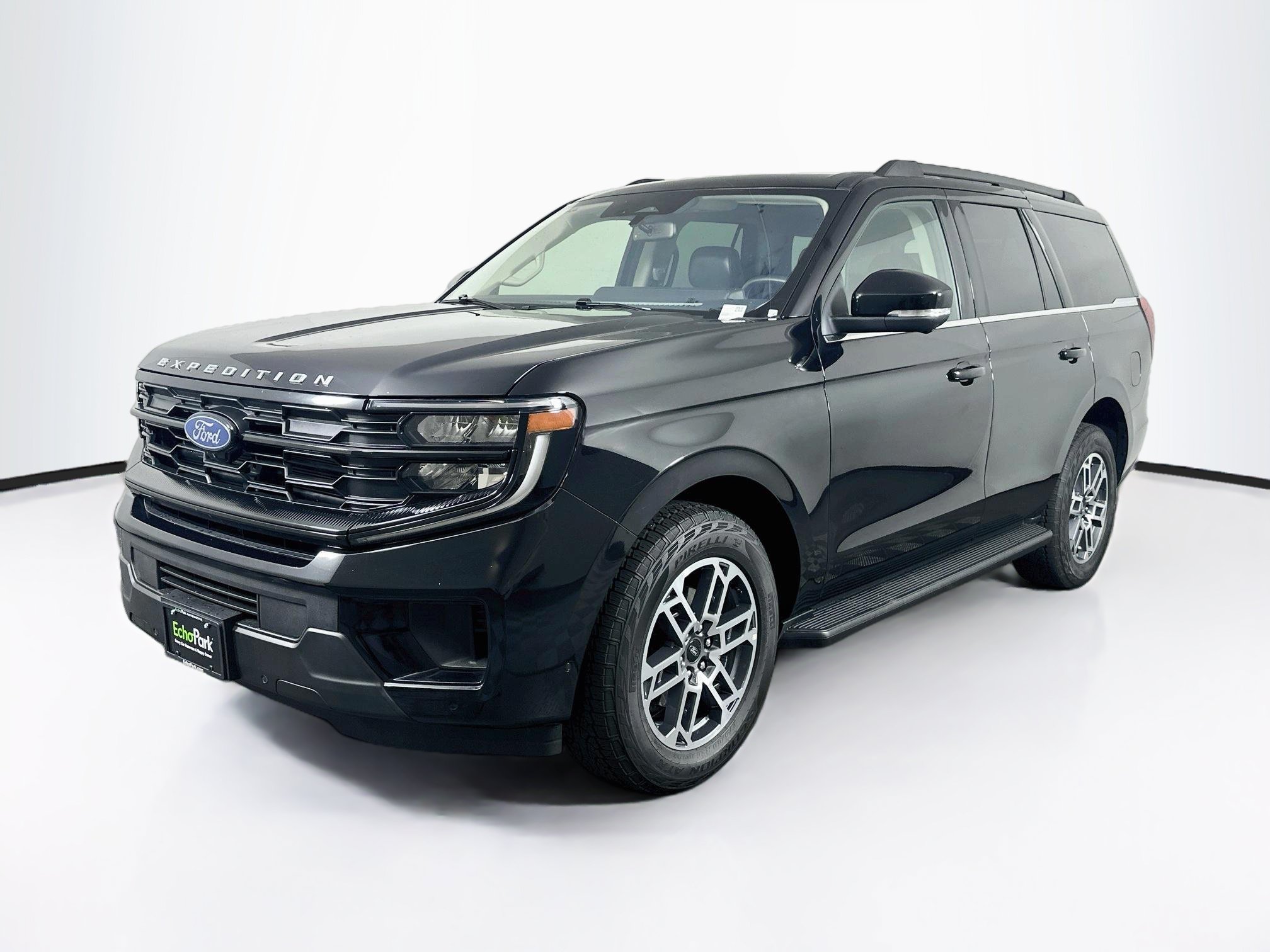 Used 2025 Ford Expedition Active Active 4x4