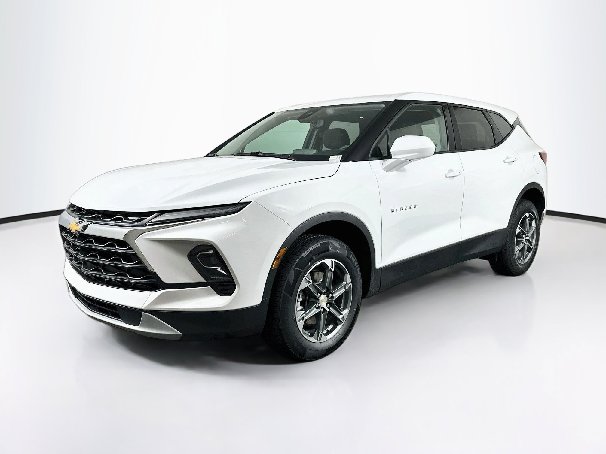 Used 2025 Chevrolet Blazer LT FWD LT w/2LT