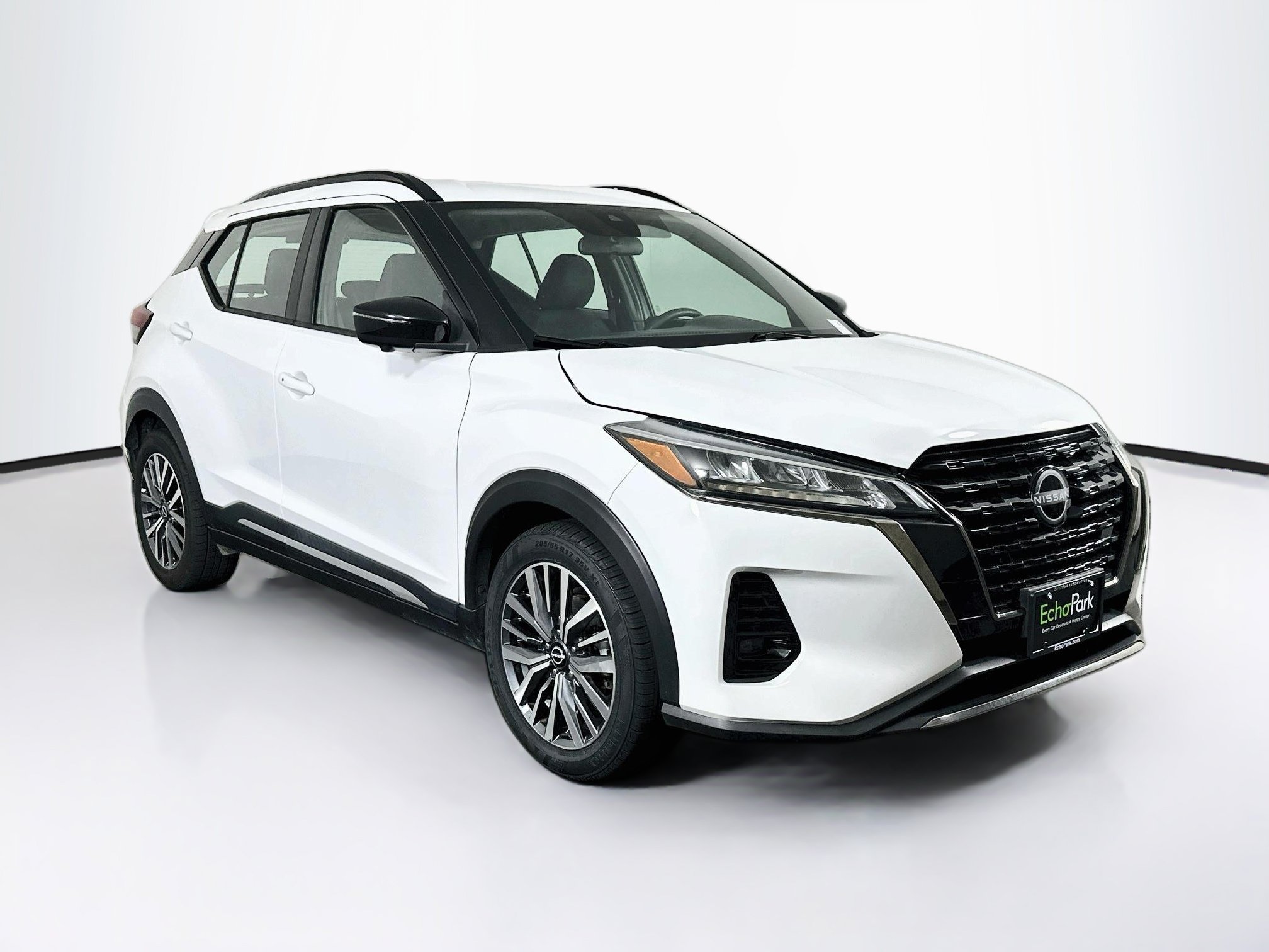 2024 Nissan Kicks