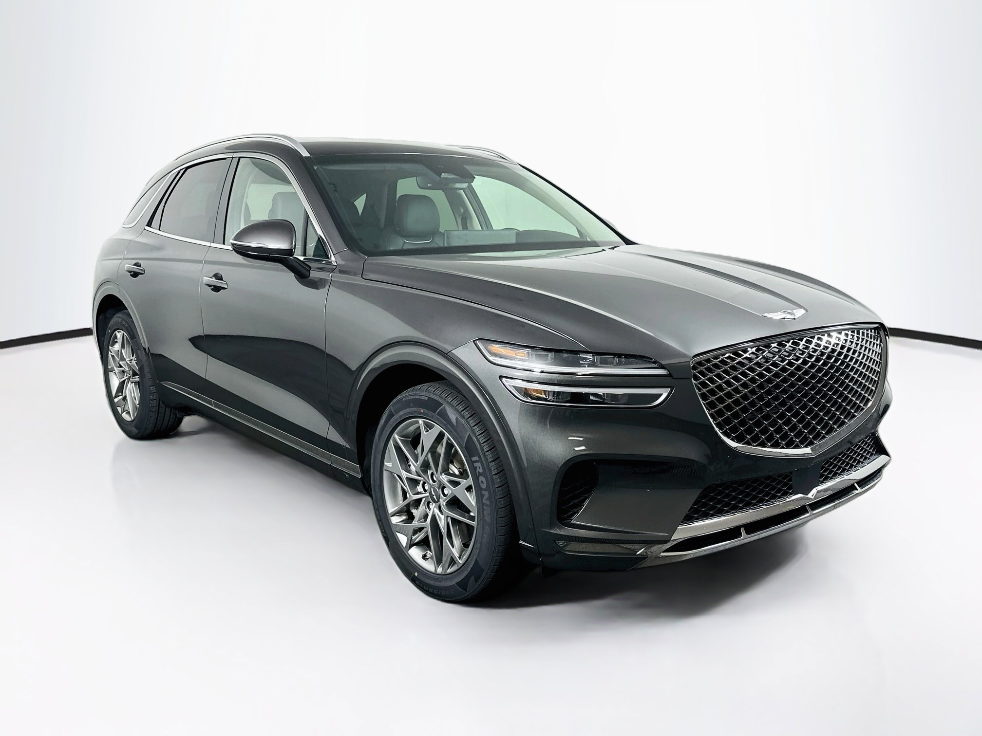 2025 GENESIS GV70