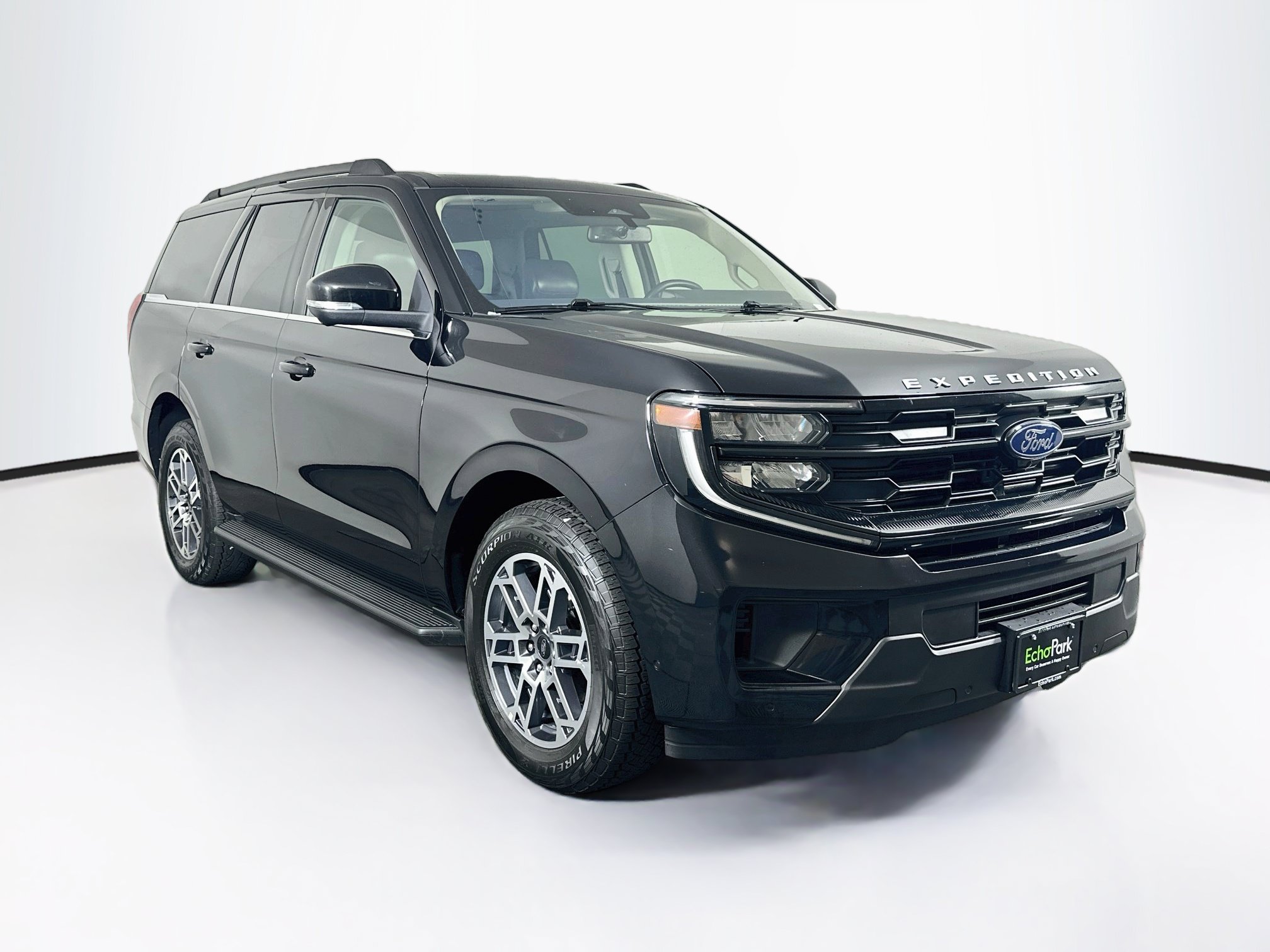 Used 2025 Ford Expedition Active Active 4x4