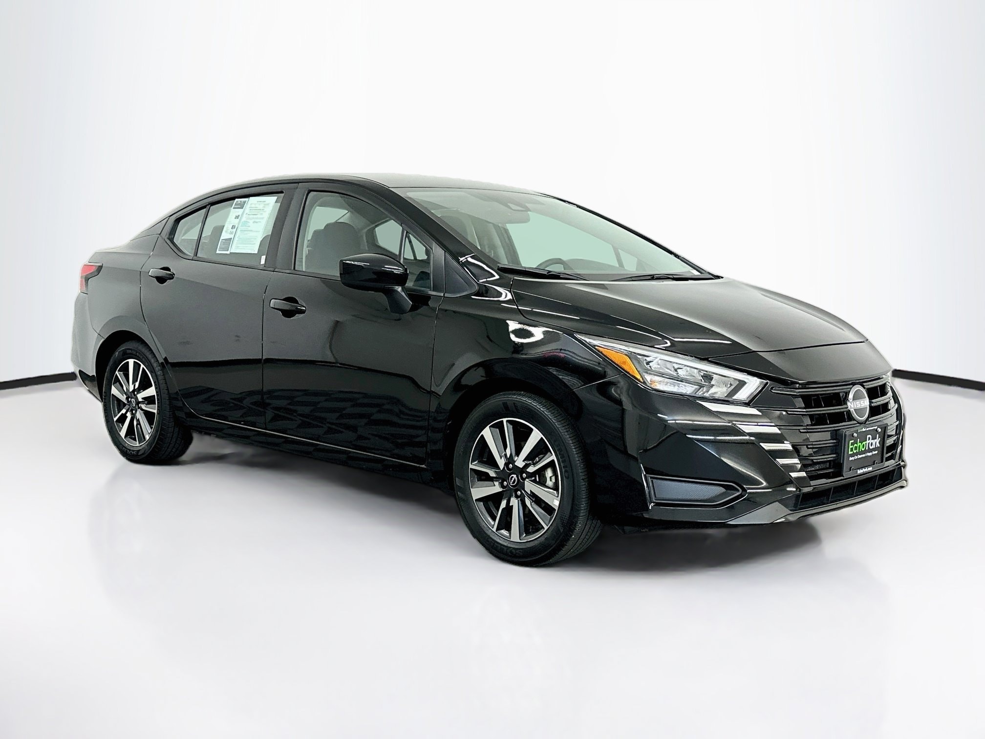 2025 Nissan Versa Sedan