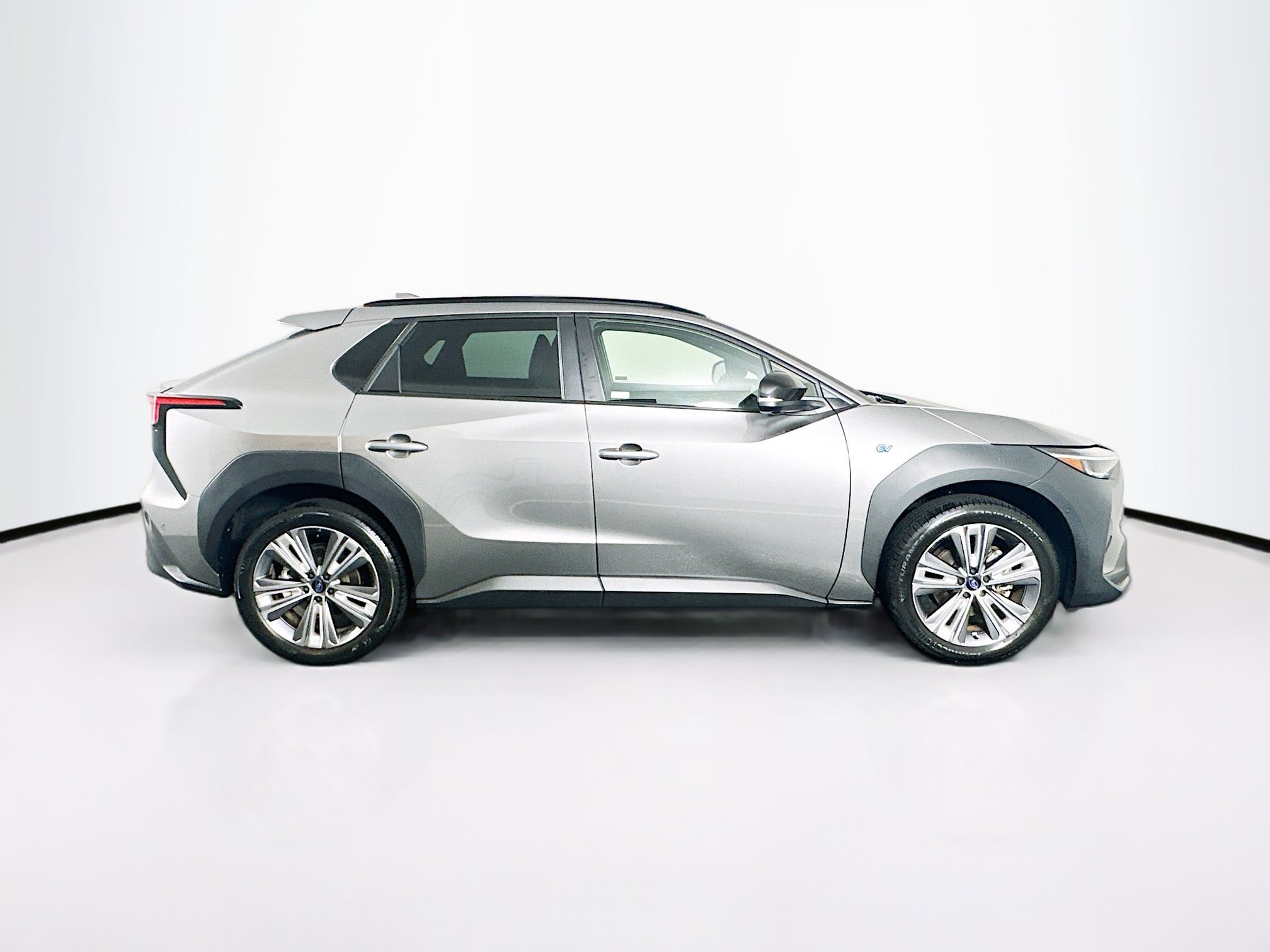 2023 Subaru SOLTERRA Limited - Photo 8