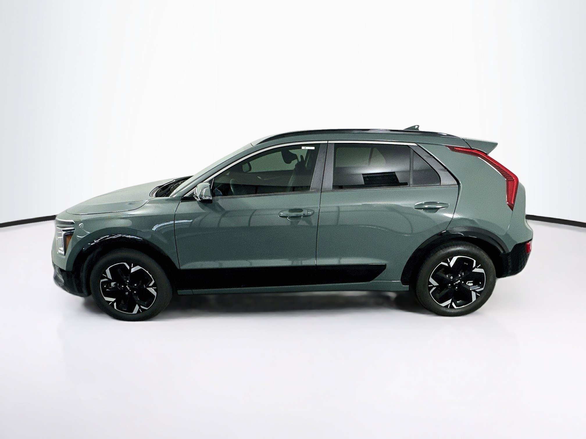Used 2024 Kia Niro EV Wind SUV