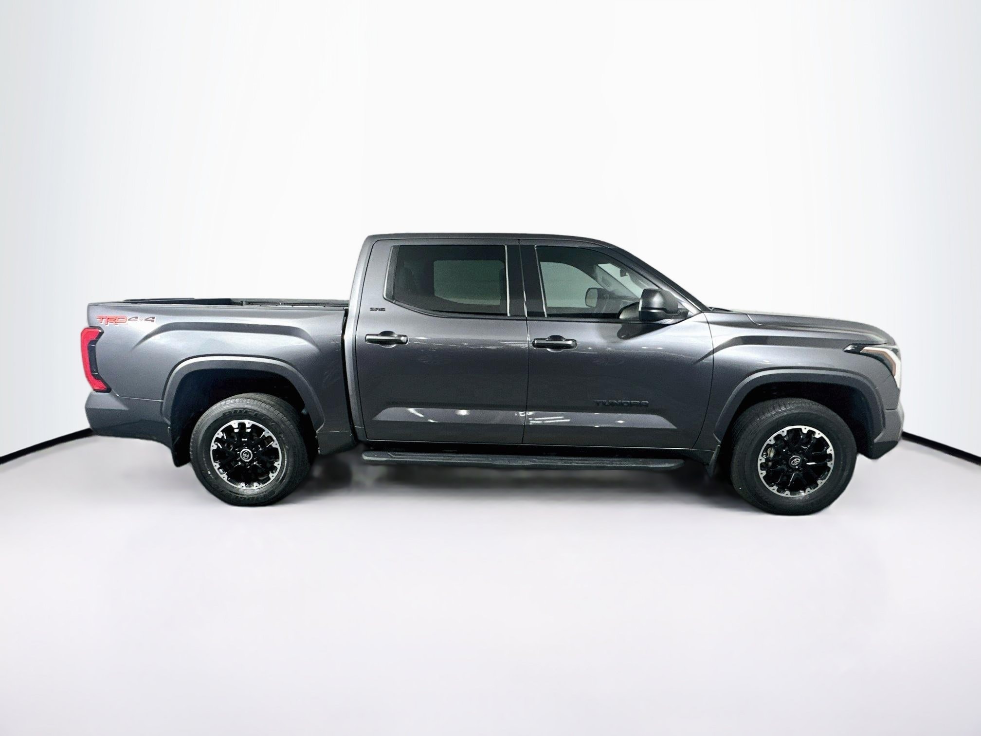 2023 Toyota Tundra SR5 - Photo 8