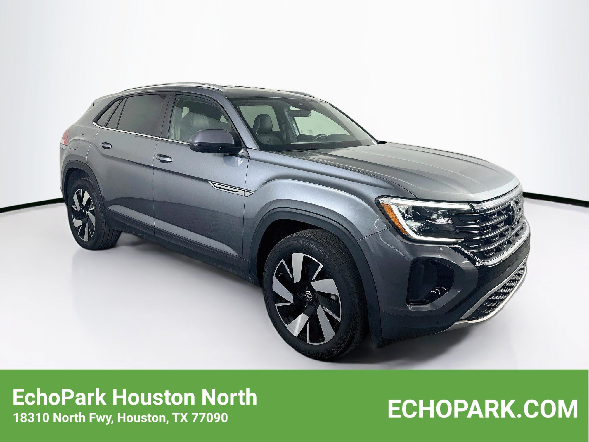 Used 2025 Volkswagen Atlas Cross Sport 2.0T SE w/Technology SUV