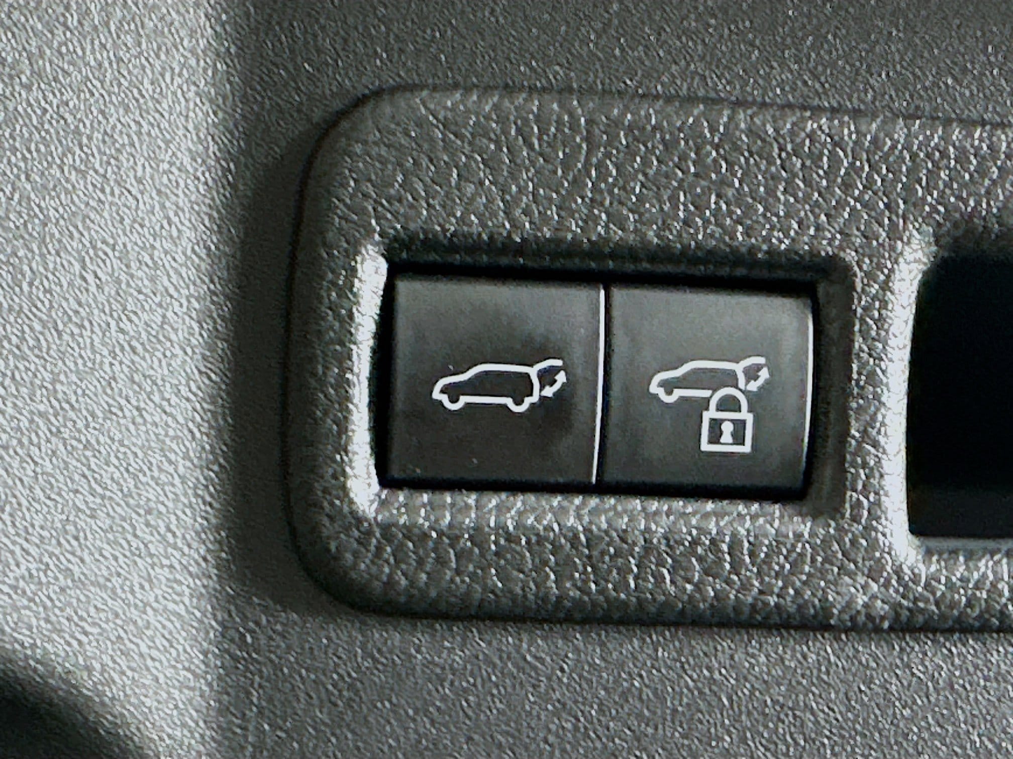 2023 Subaru SOLTERRA Limited - Photo 26