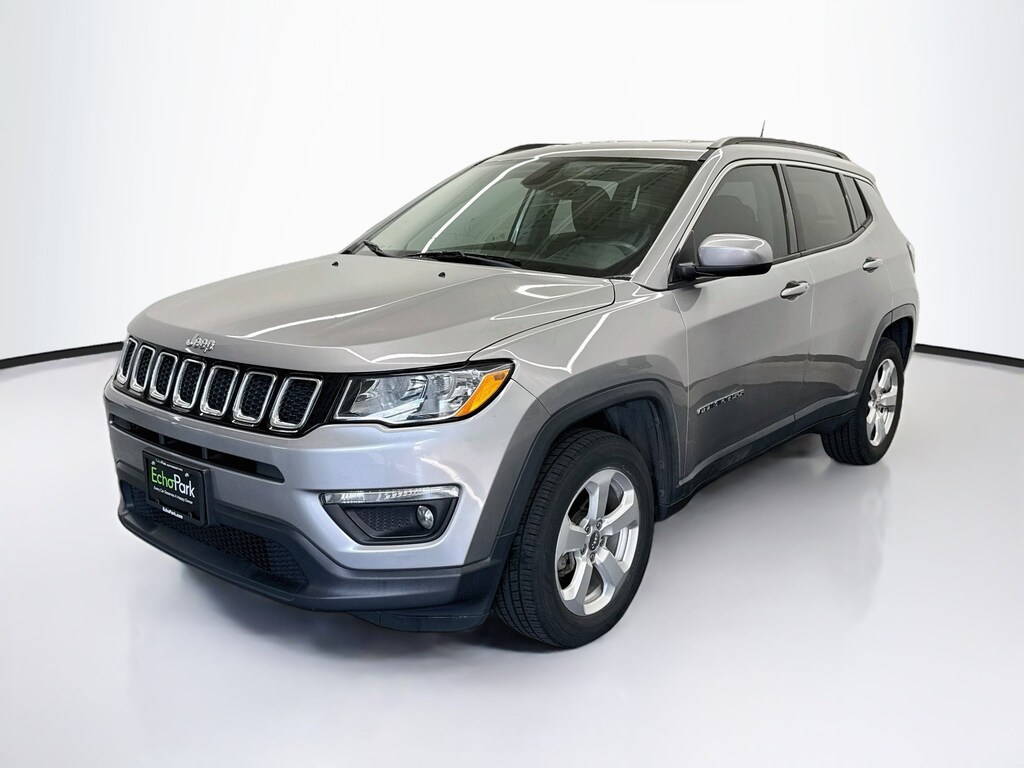 Used 2018 Jeep Compass Latitude 4x4 SUV