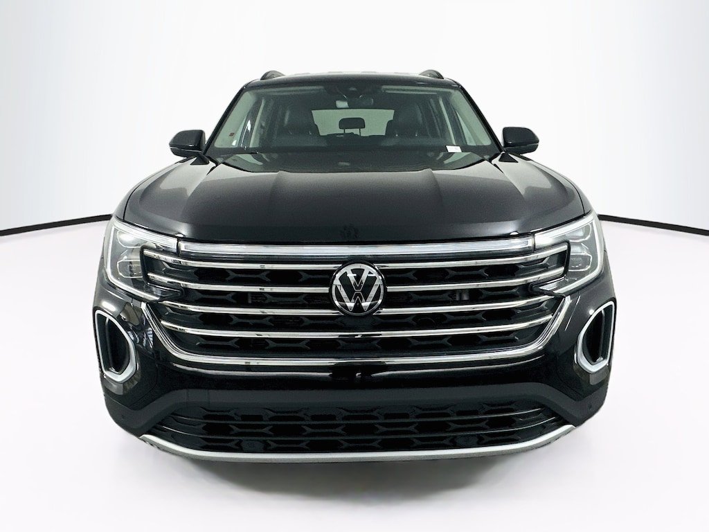 Used 2025 Volkswagen Atlas 2.0T SE w/Technology SUV