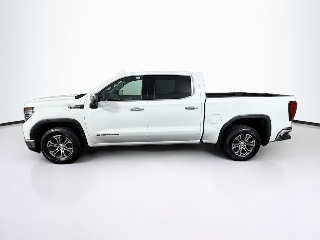 Used 2025 GMC Sierra 1500 SLT Truck Crew Cab