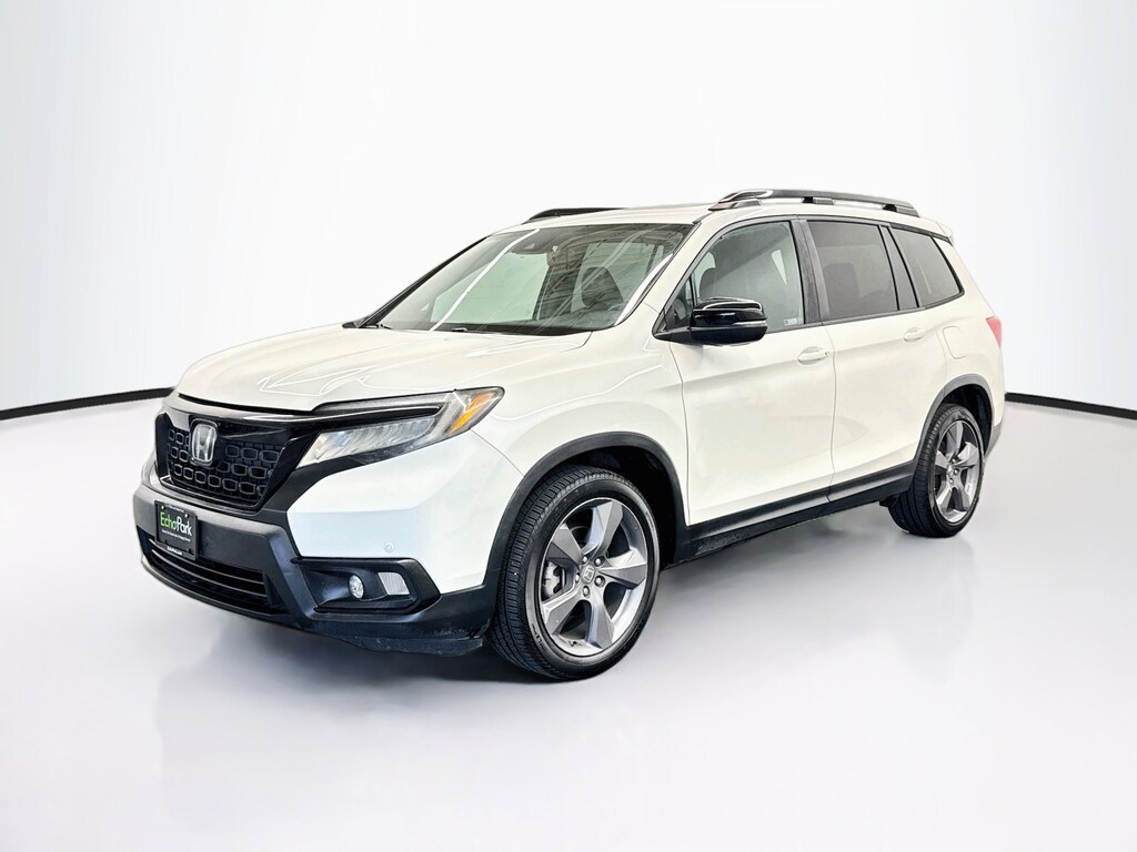Used 2019 Honda Passport Touring FWD SUV