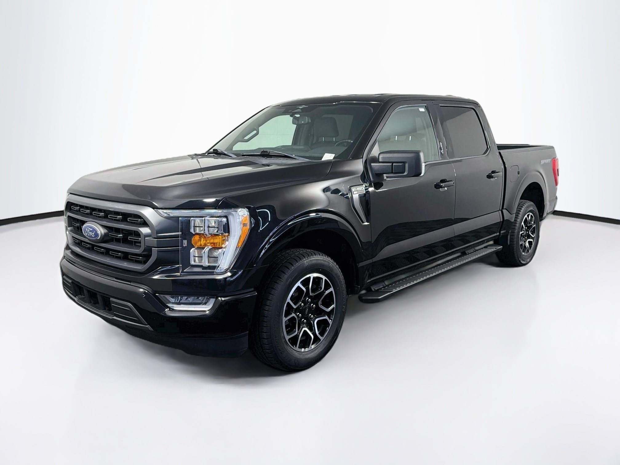 Used 2023 Ford F-150 XLT Truck SuperCrew Cab